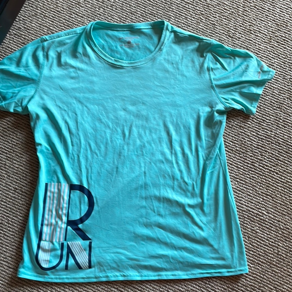 Brooks work out shirt